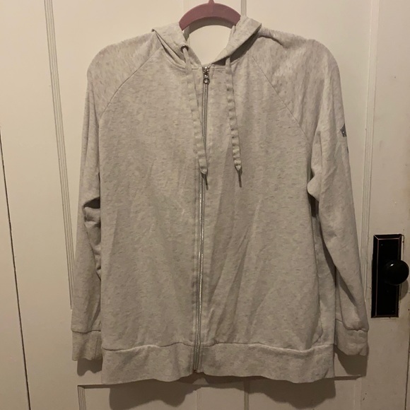 Victoria Secret Sport - Picture 1 of 3